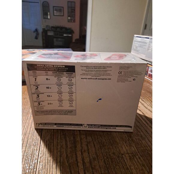 2003 Revell Monogram Dale Earnhardt Jr. 8 Monte Carlo Race Car NASCAR Kit Sealed - Picture 9 of 9